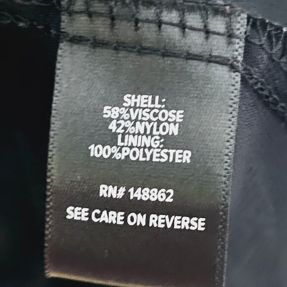 Torrid Babydoll Velvet Buurnout Tiered Top Floral Plus Size 5 5X Red Whimsigoth - Picture 7 of 9